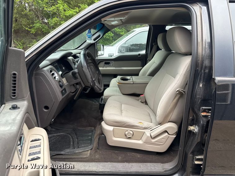 image for item ET6086 2009 Ford F-150 Crew Cab pickup truck