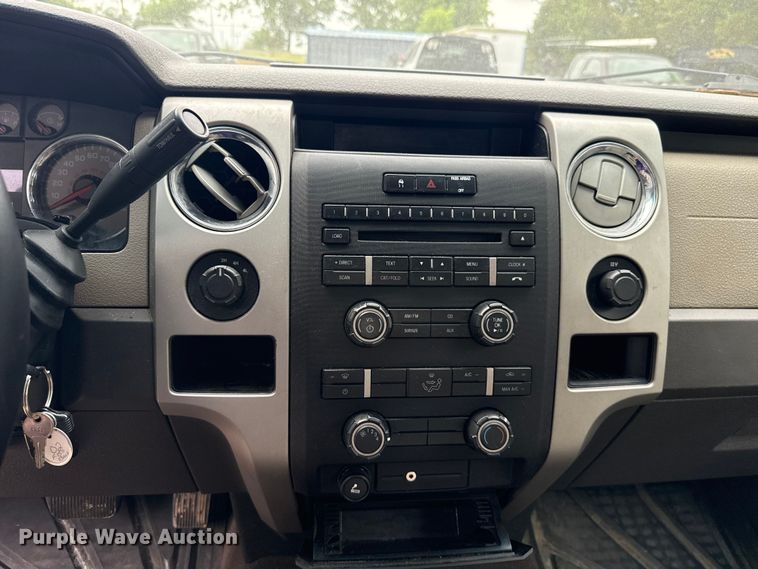 image for item ET6086 2009 Ford F-150 Crew Cab pickup truck