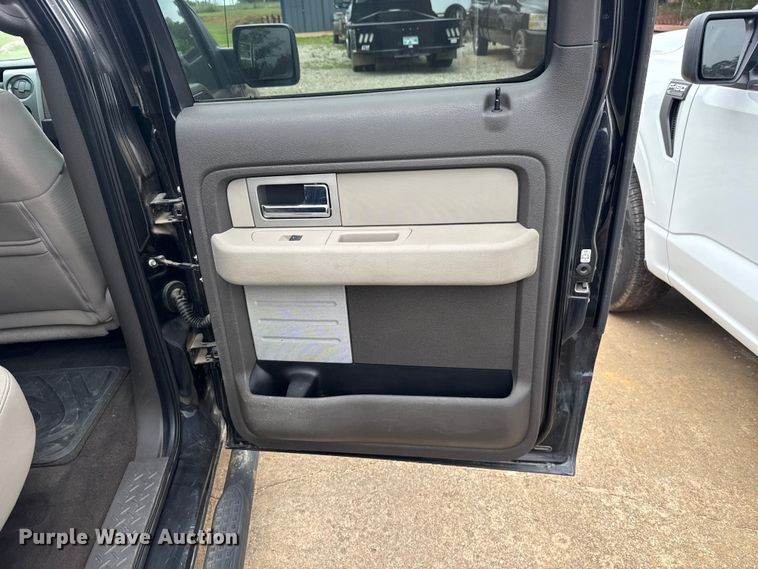 image for item ET6086 2009 Ford F-150 Crew Cab pickup truck