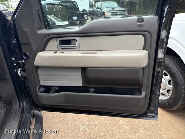 image for item ET6086 2009 Ford F-150 Crew Cab pickup truck