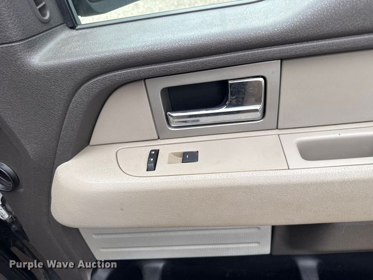 image for item ET6086 2009 Ford F-150 Crew Cab pickup truck