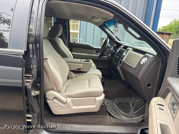 image for item ET6086 2009 Ford F-150 Crew Cab pickup truck