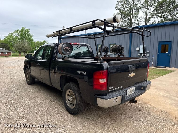image for item ET6088 2008 Chevrolet Silverado 1500 Ext. Cab pickup truck