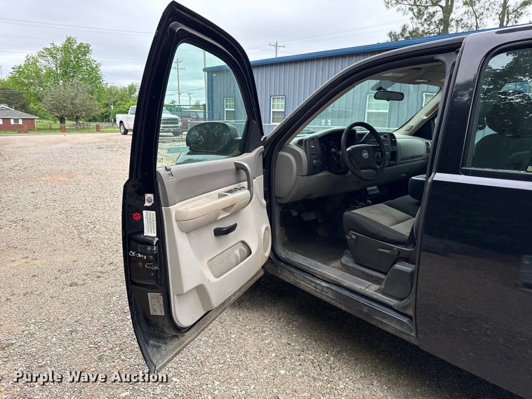 image for item ET6088 2008 Chevrolet Silverado 1500 Ext. Cab pickup truck