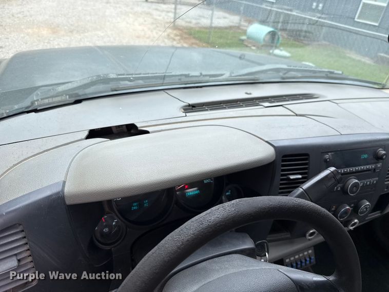 image for item ET6088 2008 Chevrolet Silverado 1500 Ext. Cab pickup truck