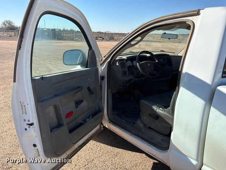 image for item EU0430 2008 Dodge Ram 2500 pickup truck