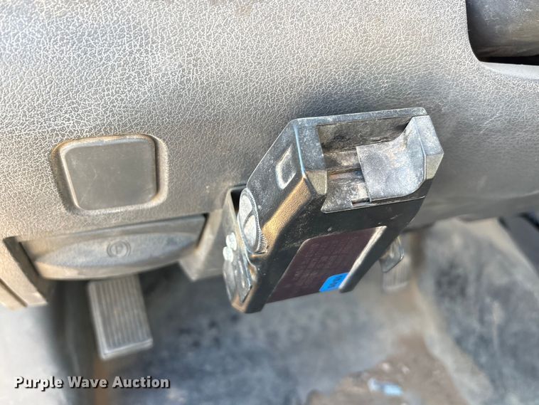 image for item EU0430 2008 Dodge Ram 2500 pickup truck