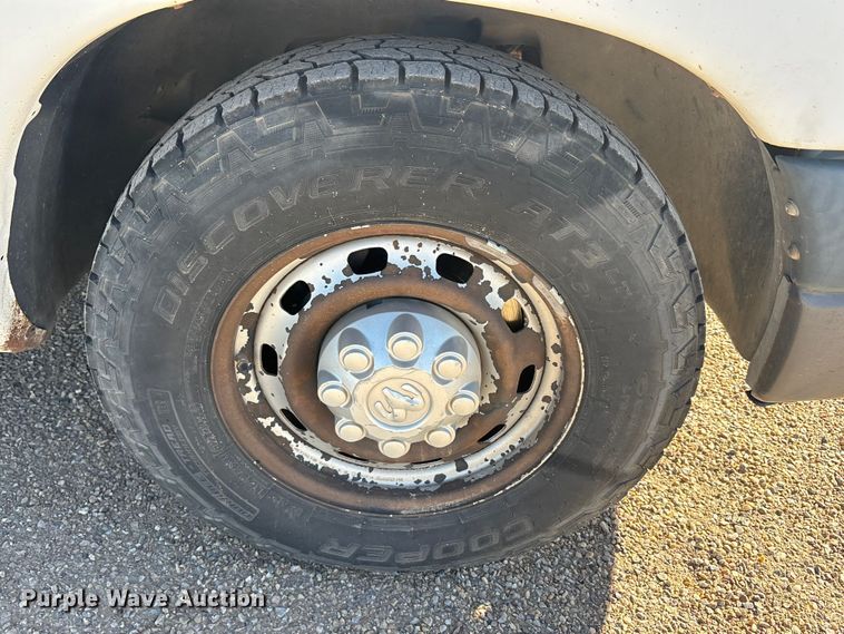 image for item EU0430 2008 Dodge Ram 2500 pickup truck