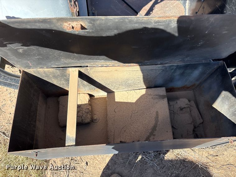 image for item EU0431 1999 Crafco melter applicator