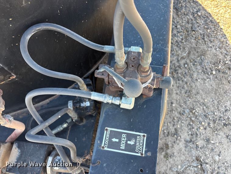 image for item EU0431 1999 Crafco melter applicator