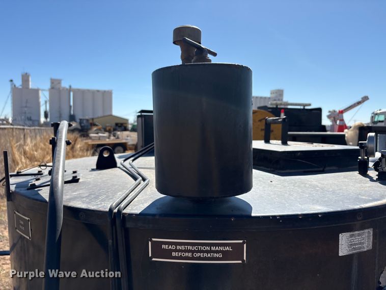 image for item EU0431 1999 Crafco melter applicator