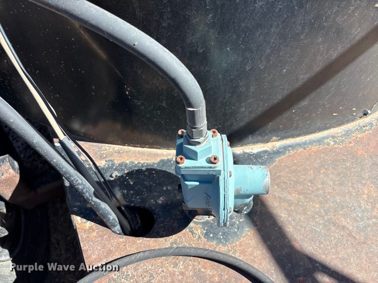 image for item EU0431 1999 Crafco melter applicator