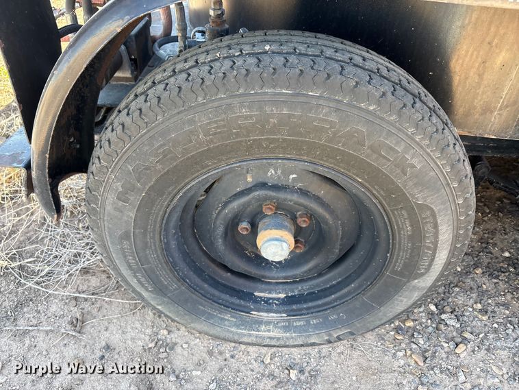 image for item EU0431 1999 Crafco melter applicator