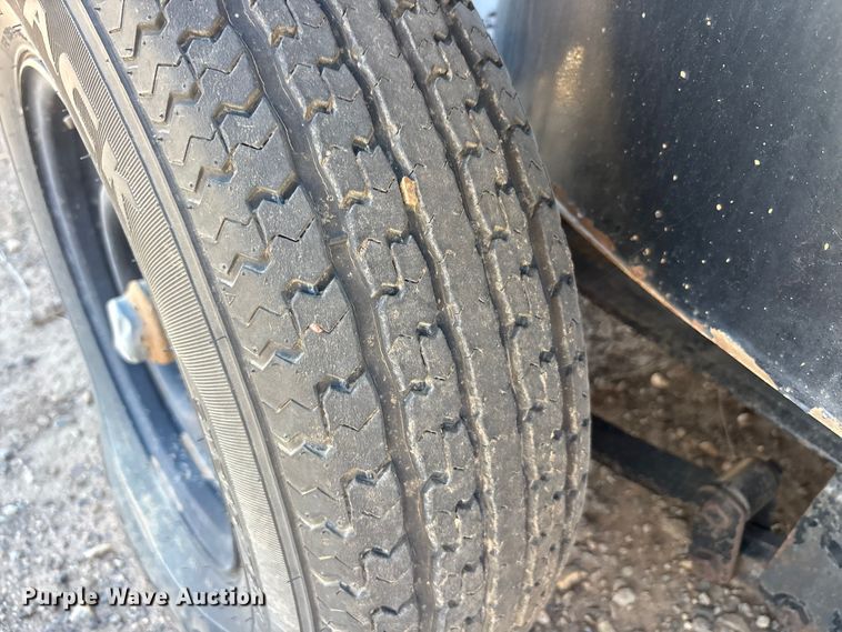 image for item EU0431 1999 Crafco melter applicator