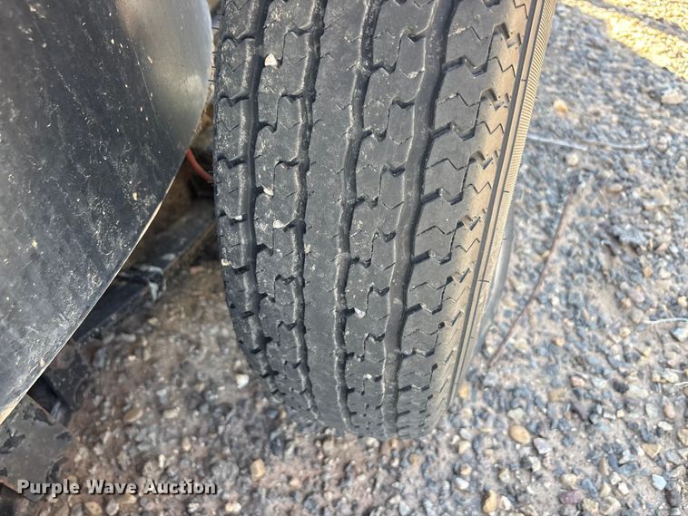 image for item EU0431 1999 Crafco melter applicator