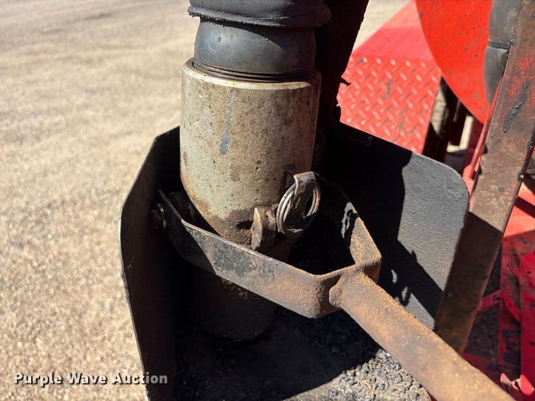 image for item EU0435 2014 Crafco Magnum melter applicator