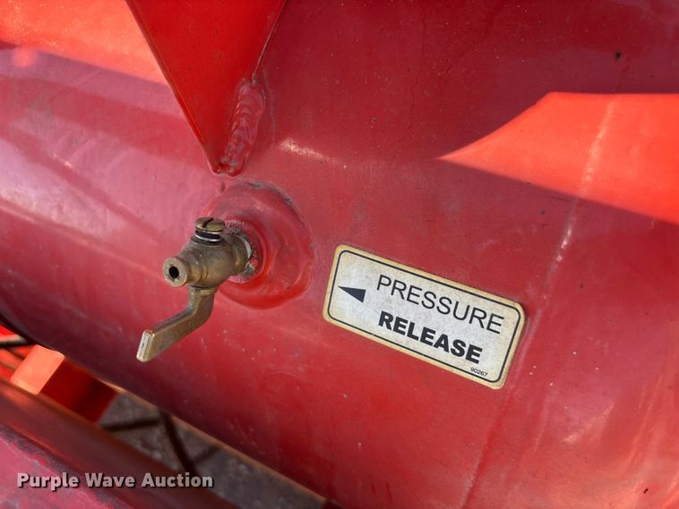 image for item EU0435 2014 Crafco Magnum melter applicator