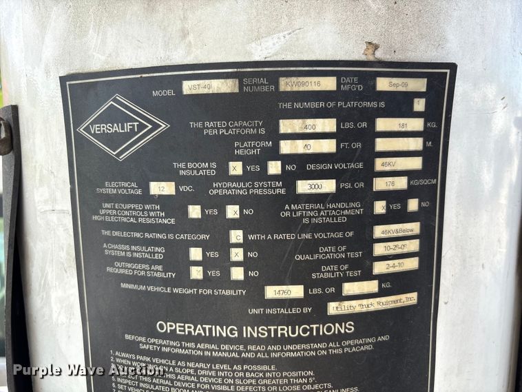 image for item EU0549 2010 Ford F550 Super Duty bucket truck