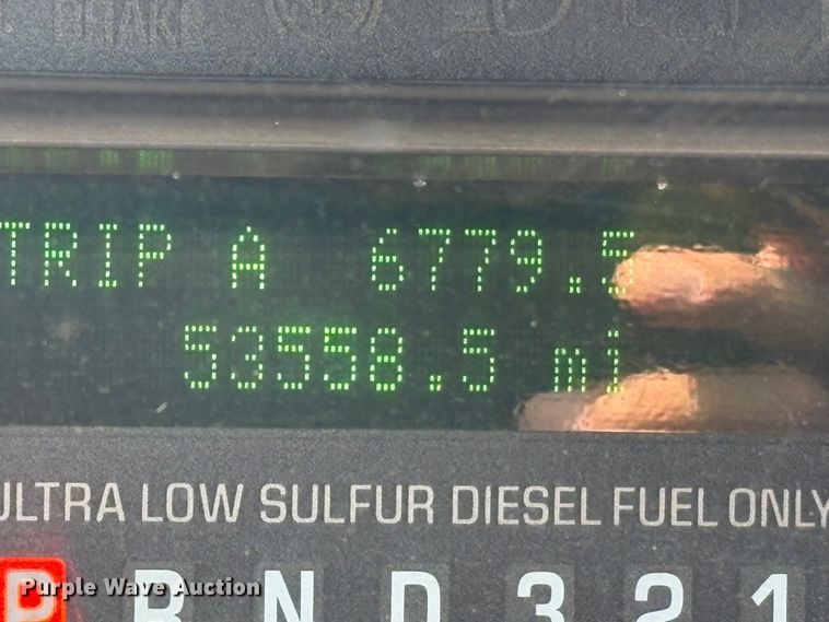 image for item EU0549 2010 Ford F550 Super Duty bucket truck