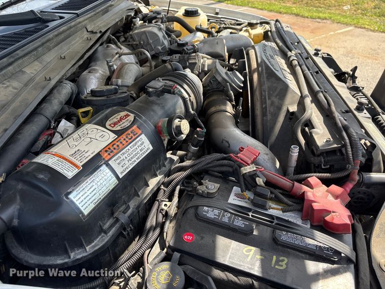 image for item EU0549 2010 Ford F550 Super Duty bucket truck