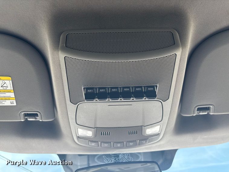 image for item EU0550 2017 Ford F250 Super Duty Crew Cab pickup truck