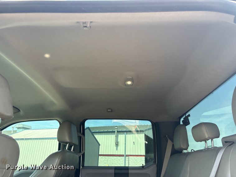 image for item EU0550 2017 Ford F250 Super Duty Crew Cab pickup truck