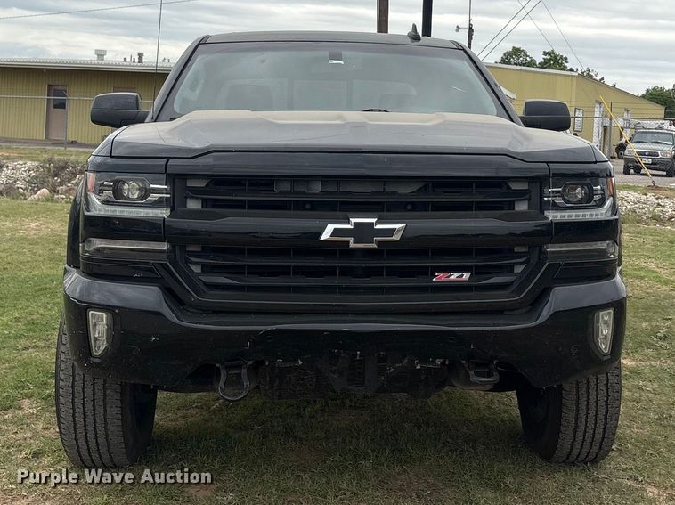 image for item EU5523 2017 Chevrolet Silverado 1500 Crew Cab pickup truck