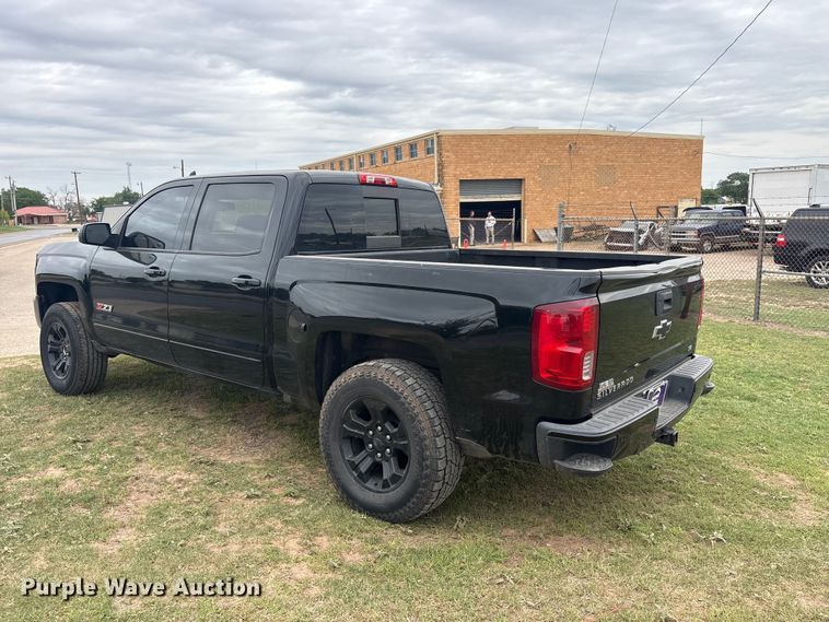 image for item EU5523 2017 Chevrolet Silverado 1500 Crew Cab pickup truck