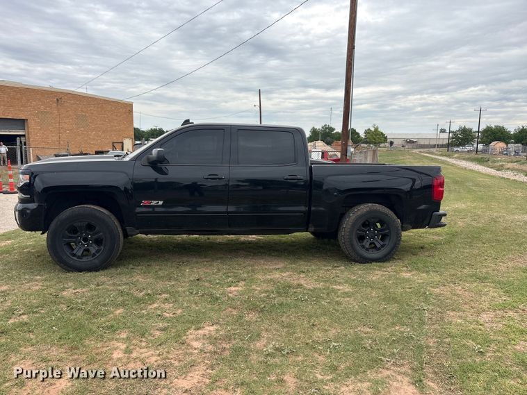image for item EU5523 2017 Chevrolet Silverado 1500 Crew Cab pickup truck