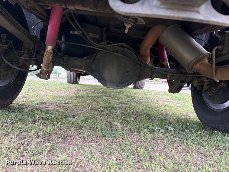image for item EU5523 2017 Chevrolet Silverado 1500 Crew Cab pickup truck