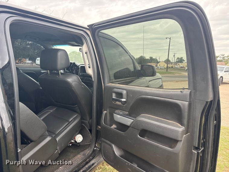 image for item EU5523 2017 Chevrolet Silverado 1500 Crew Cab pickup truck