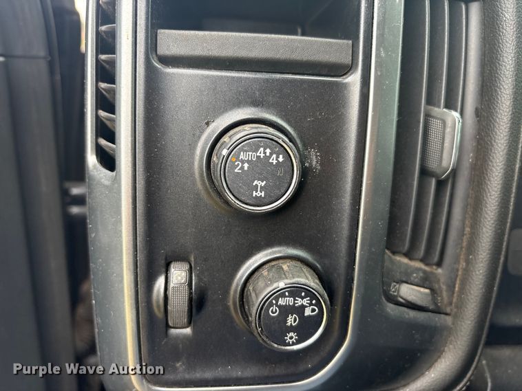 image for item EU5523 2017 Chevrolet Silverado 1500 Crew Cab pickup truck