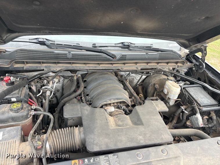 image for item EU5523 2017 Chevrolet Silverado 1500 Crew Cab pickup truck