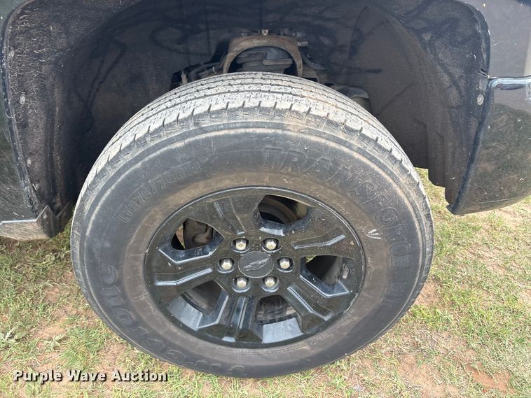 image for item EU5523 2017 Chevrolet Silverado 1500 Crew Cab pickup truck