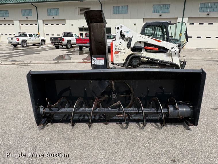 image for item EU8646 2009 Bobcat SBX240 skid steer snow blower
