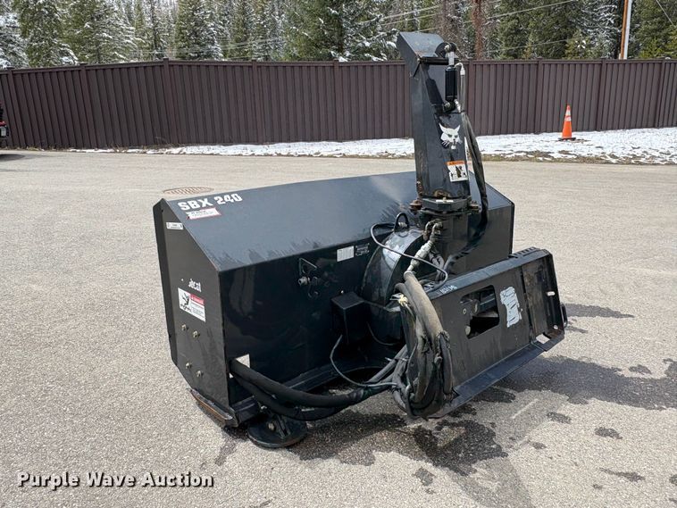 image for item EU8646 2009 Bobcat SBX240 skid steer snow blower
