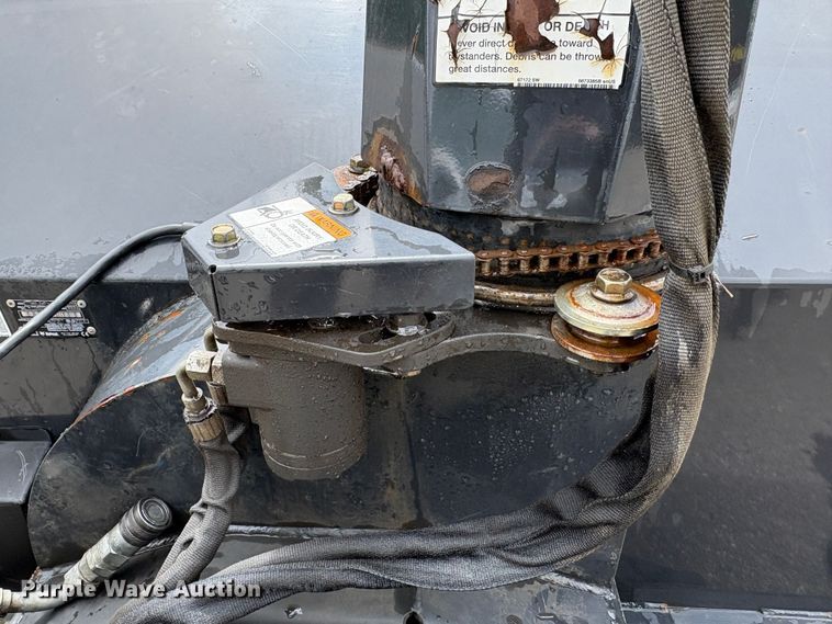 image for item EU8646 2009 Bobcat SBX240 skid steer snow blower