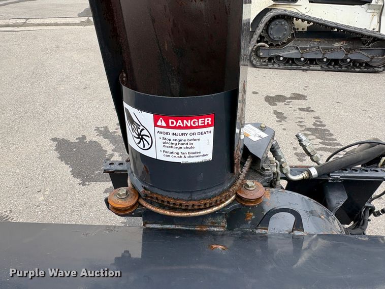 image for item EU8646 2009 Bobcat SBX240 skid steer snow blower