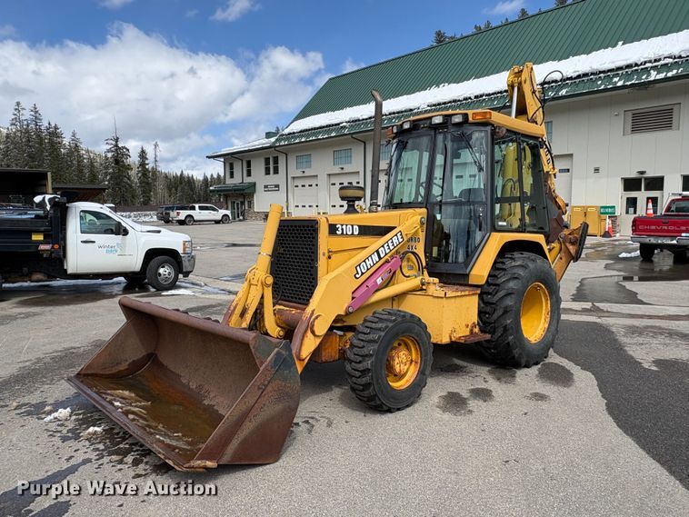 image for item EU8647 1996 John Deere 310D backhoe
