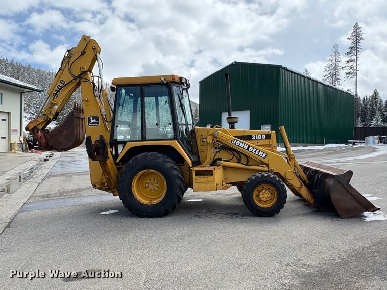image for item EU8647 1996 John Deere 310D backhoe