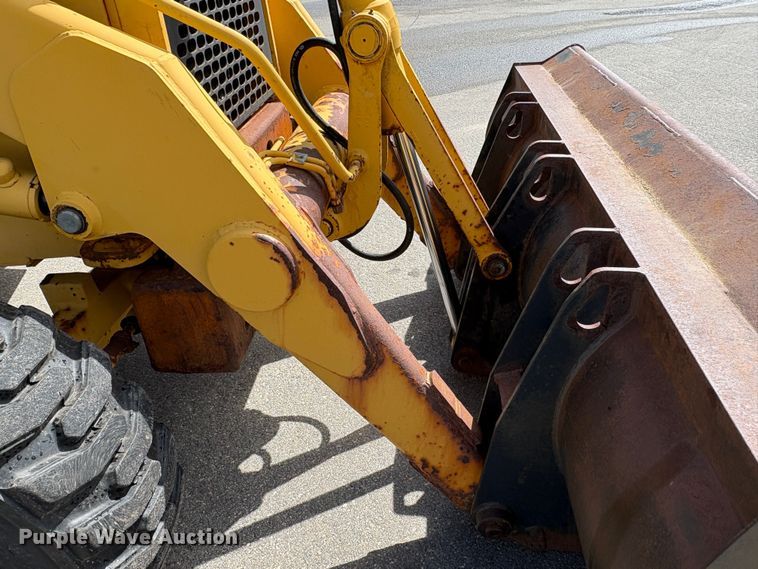 image for item EU8647 1996 John Deere 310D backhoe