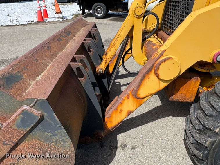 image for item EU8647 1996 John Deere 310D backhoe