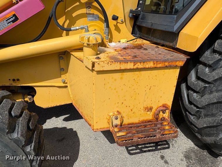 image for item EU8647 1996 John Deere 310D backhoe