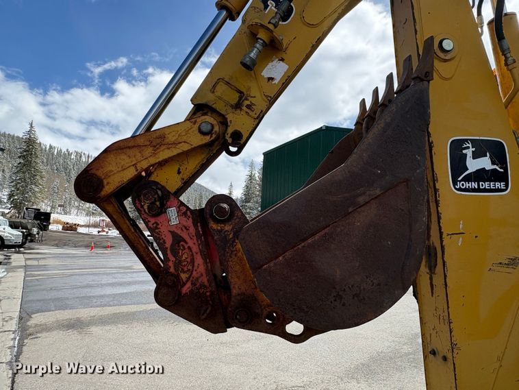 image for item EU8647 1996 John Deere 310D backhoe