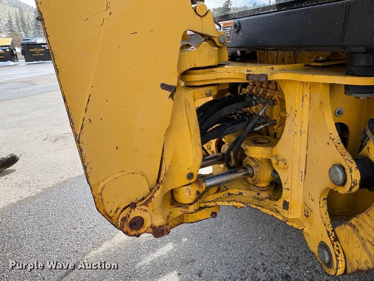 image for item EU8647 1996 John Deere 310D backhoe