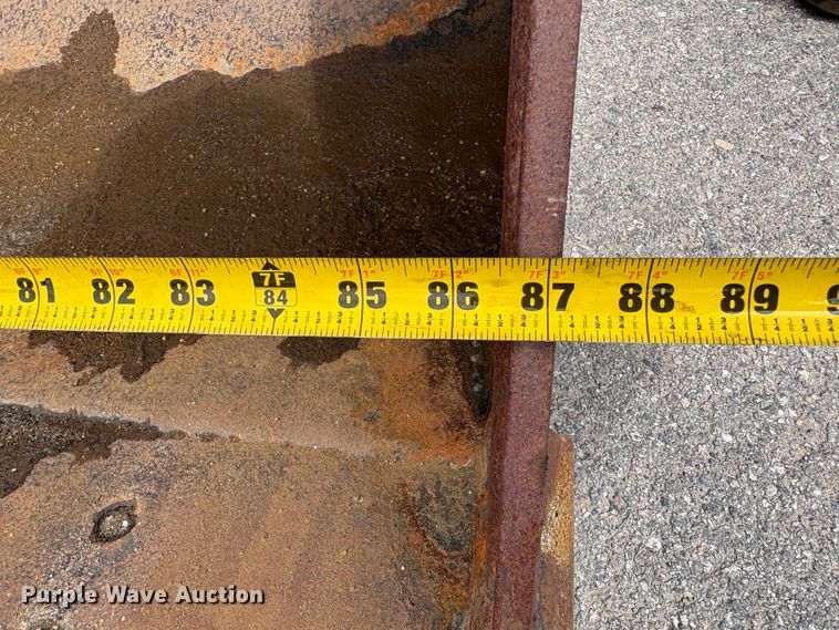 image for item EU8647 1996 John Deere 310D backhoe