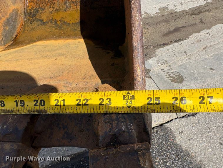 image for item EU8647 1996 John Deere 310D backhoe