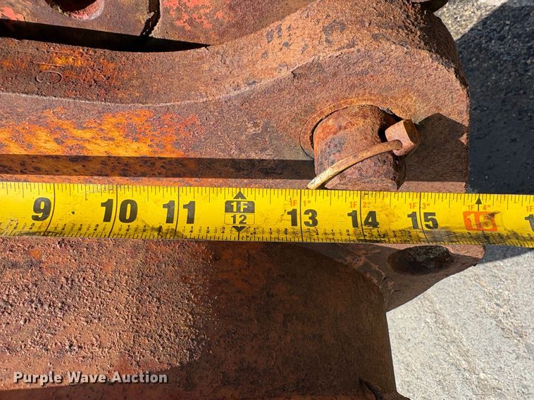 image for item EU8647 1996 John Deere 310D backhoe