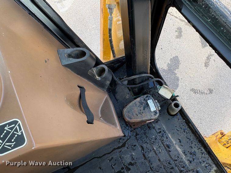 image for item EU8647 1996 John Deere 310D backhoe