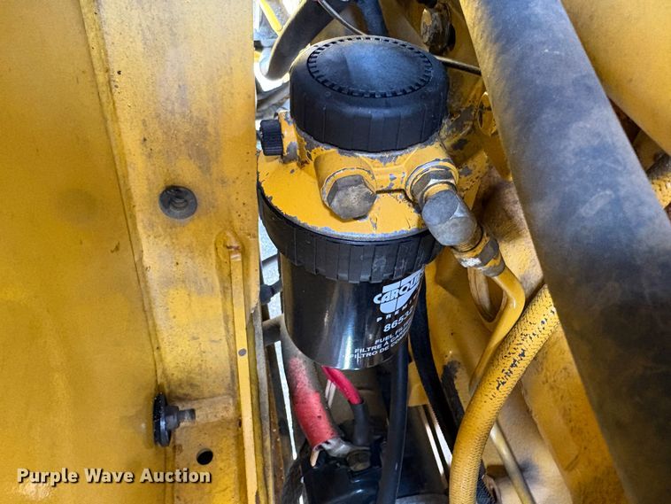 image for item EU8647 1996 John Deere 310D backhoe